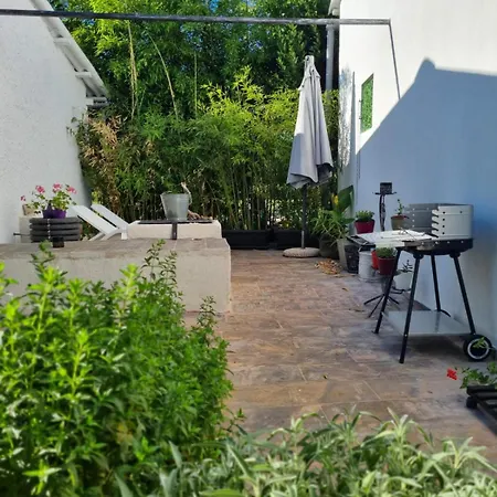 Casa Flora