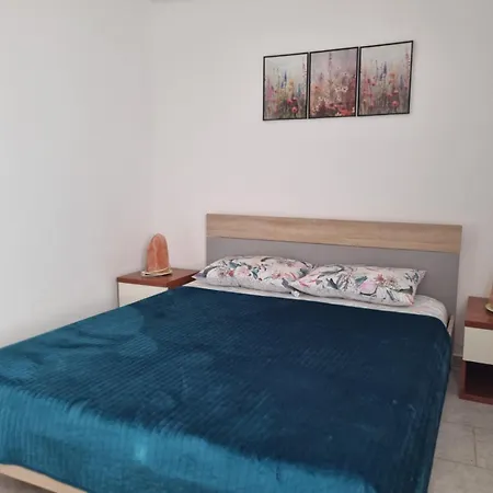 فيلة Casa Flora